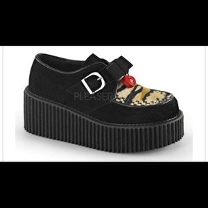 Demonia Plarform Creepers !!